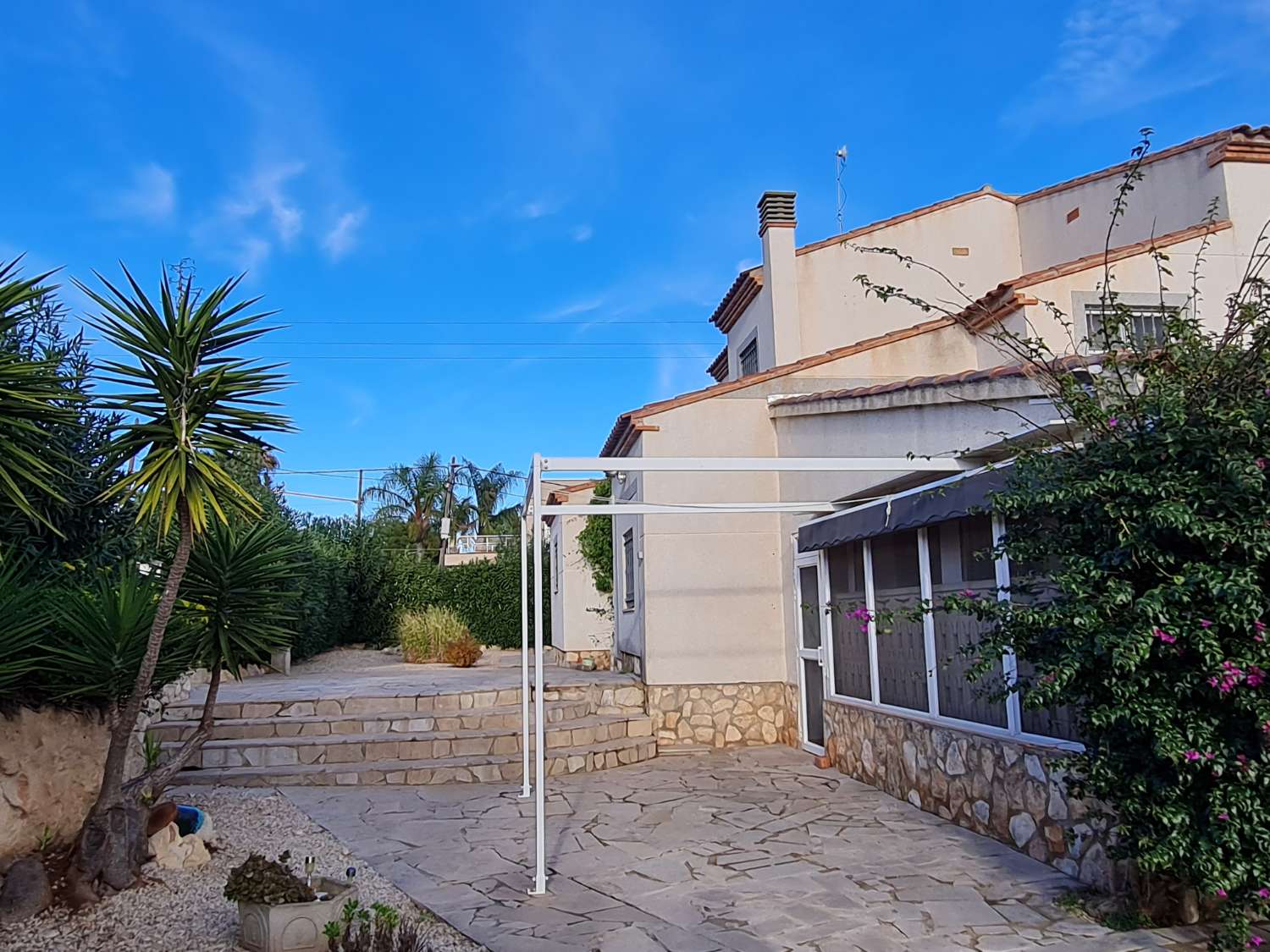 Beautiful villa with private pool in Les Tres Cales