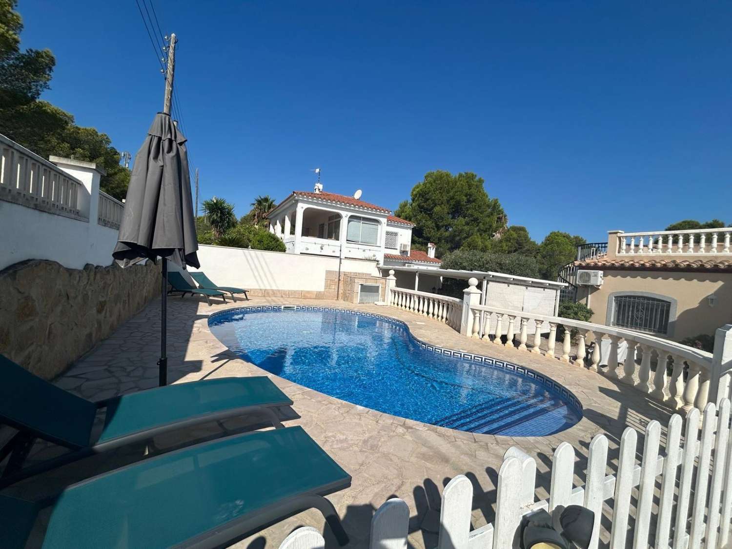 Spectacular villa in Las Tres Calas