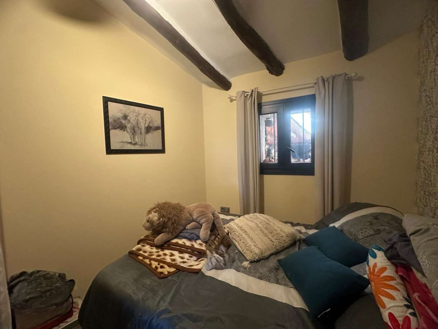 EXCEPTIONAL! For nature and animal lovers, Country house with 20 hectares of land