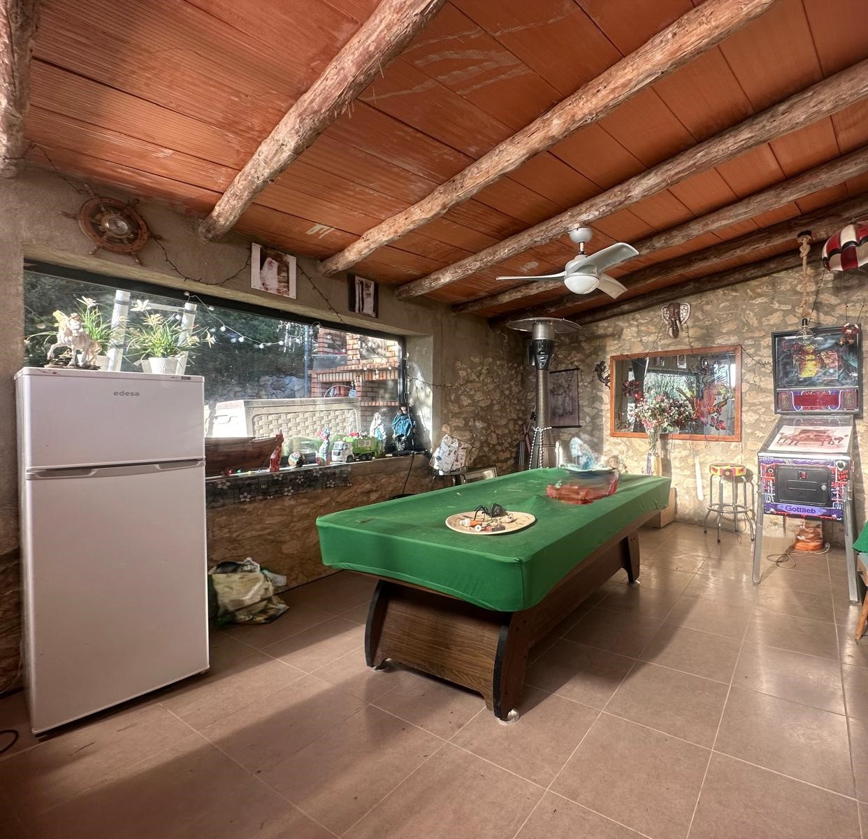 EXCEPTIONAL! For nature and animal lovers, Country house with 20 hectares of land