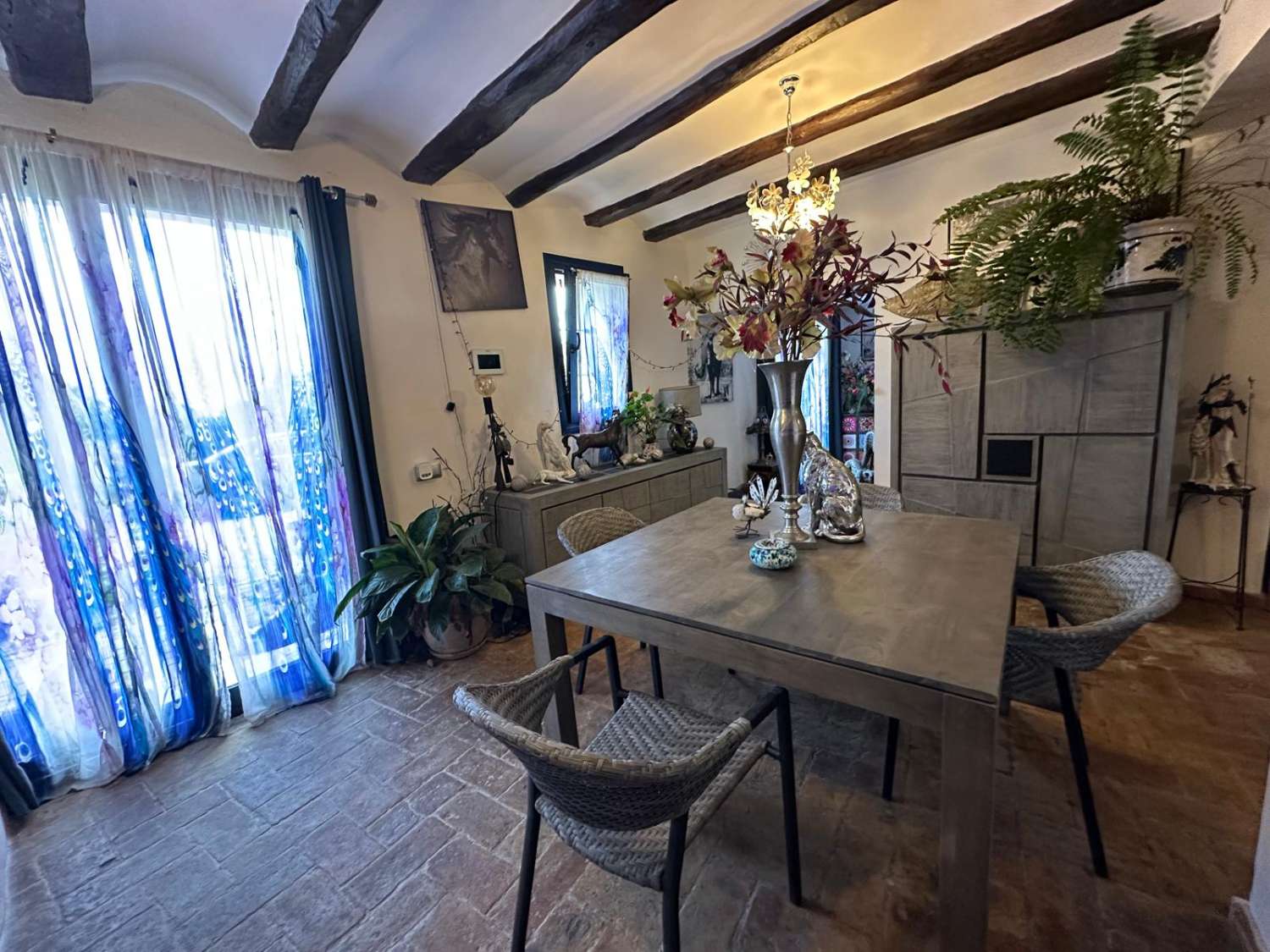 EXCEPTIONAL! For nature and animal lovers, Country house with 20 hectares of land