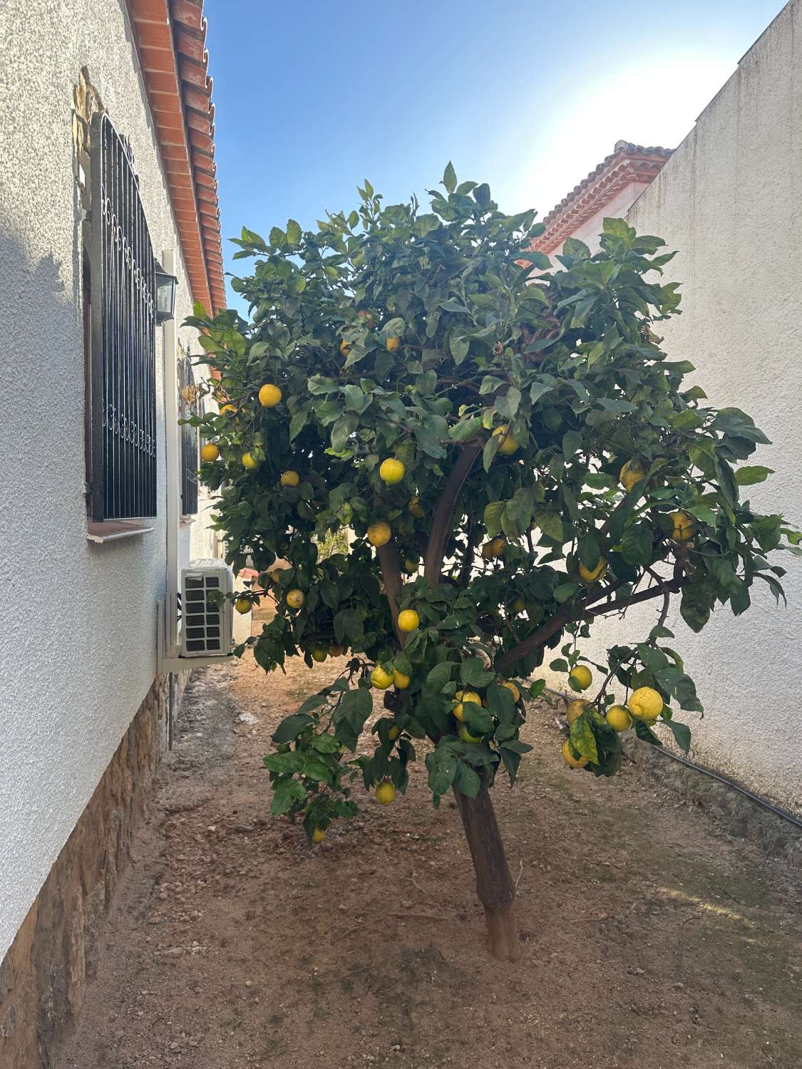 Chalet en Centre Miami Platja con piscina privada