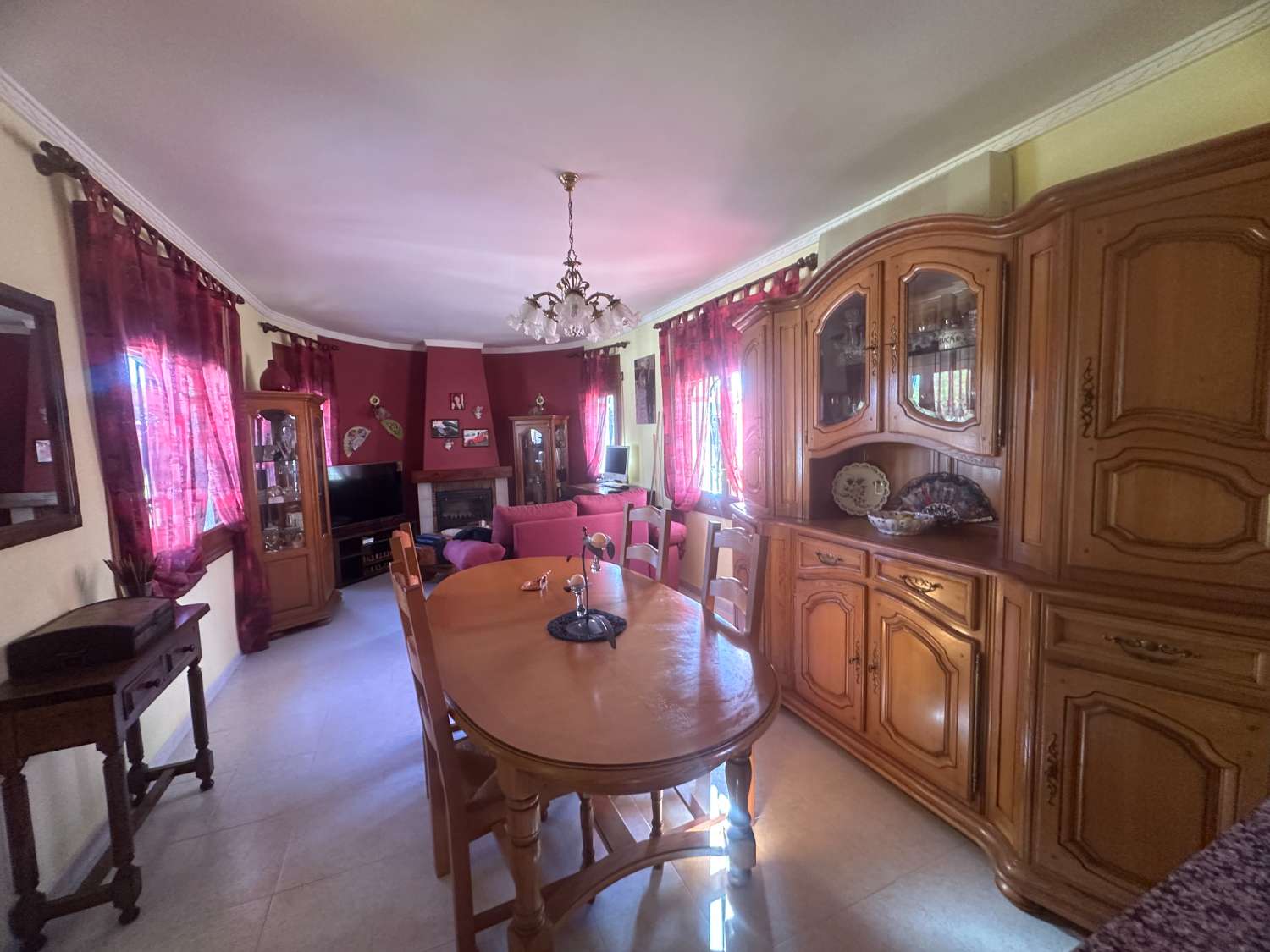 Chalet en Centre Miami Platja con piscina privada