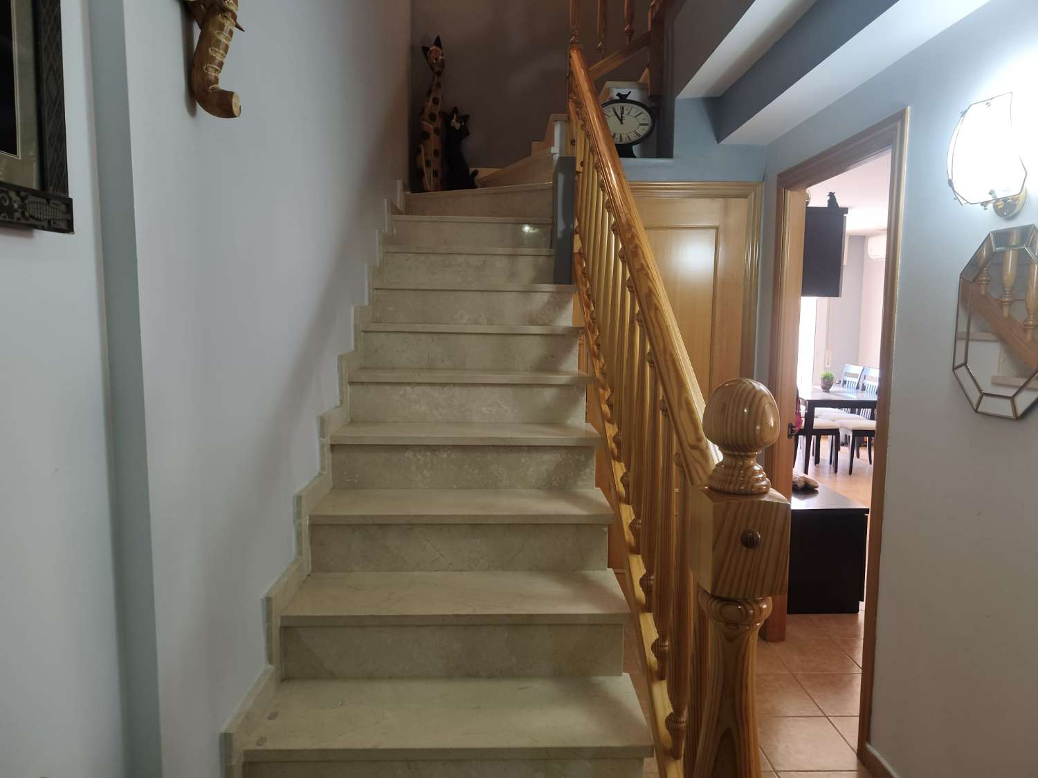 Casa adosada esquinera en Mont Roig del Camp