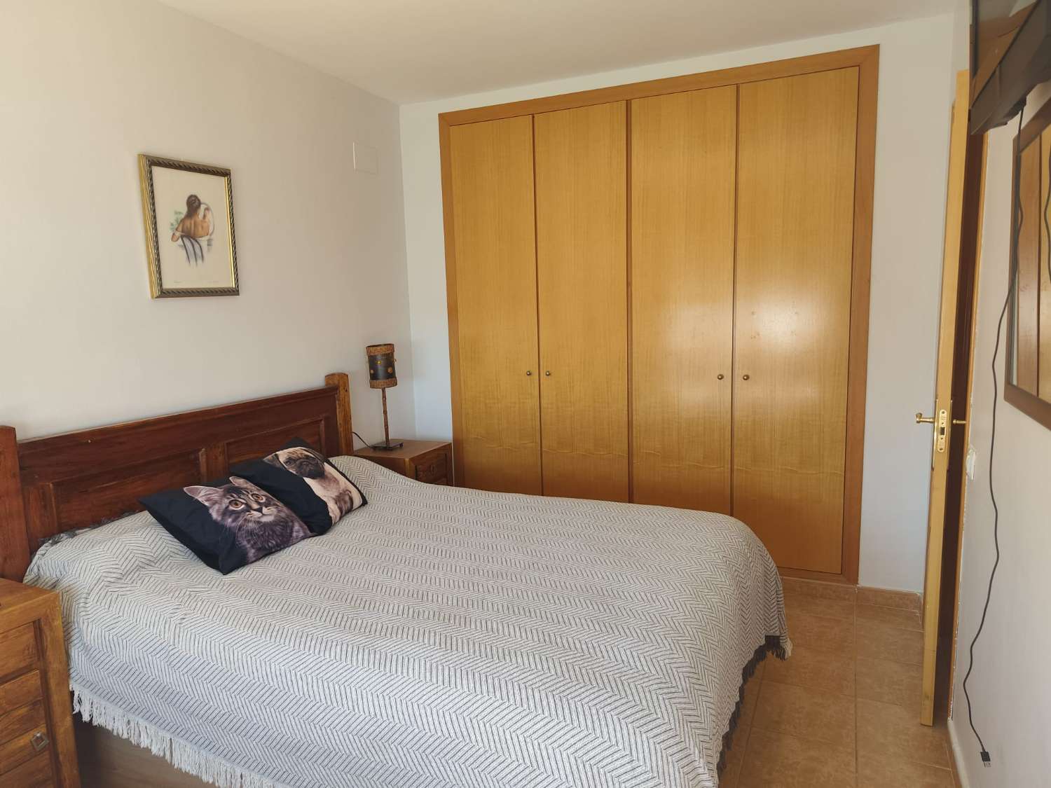 Casa adosada esquinera en Mont Roig del Camp