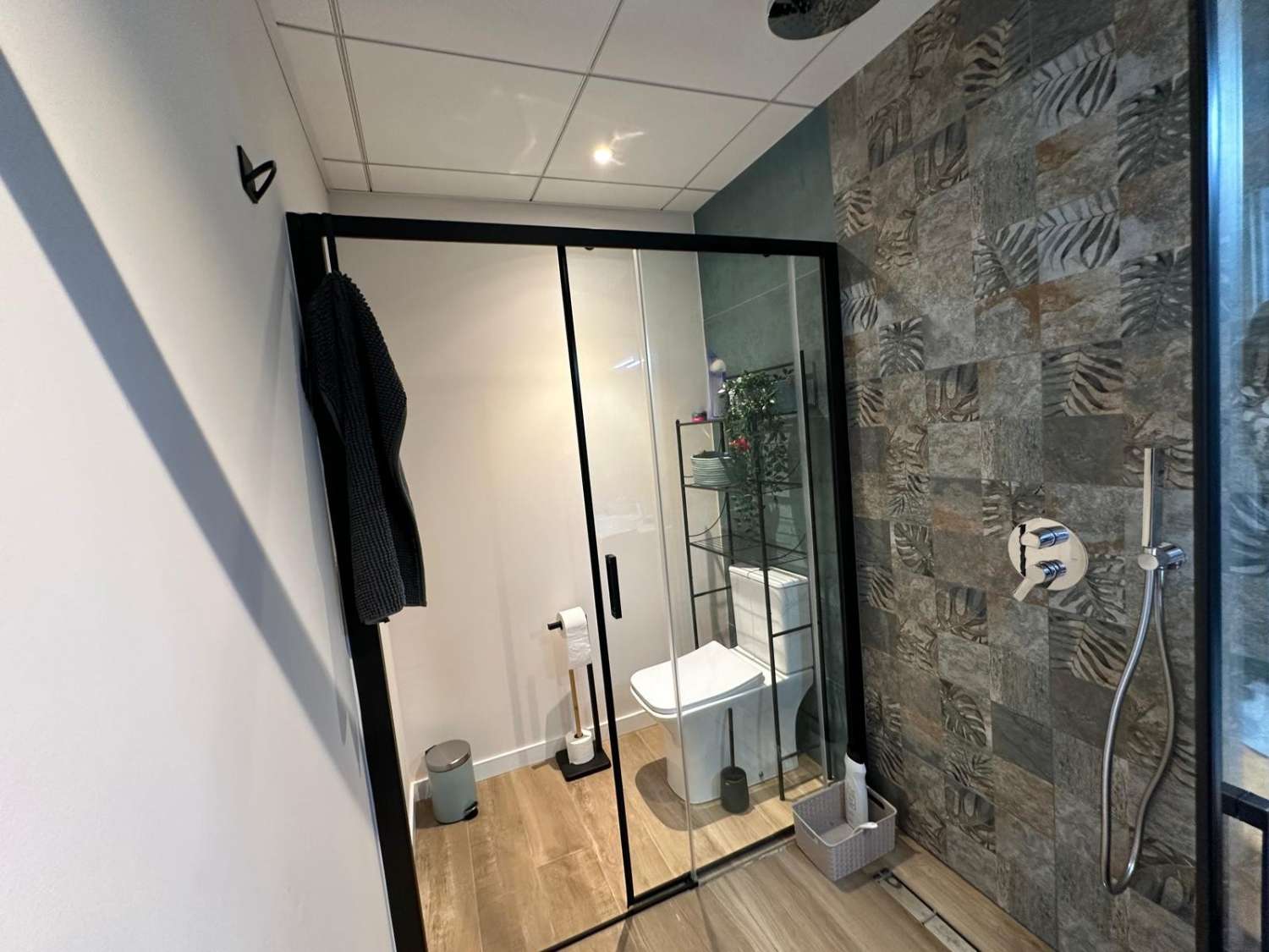 ¡Nueva casa unifamiliar con piscina privada!