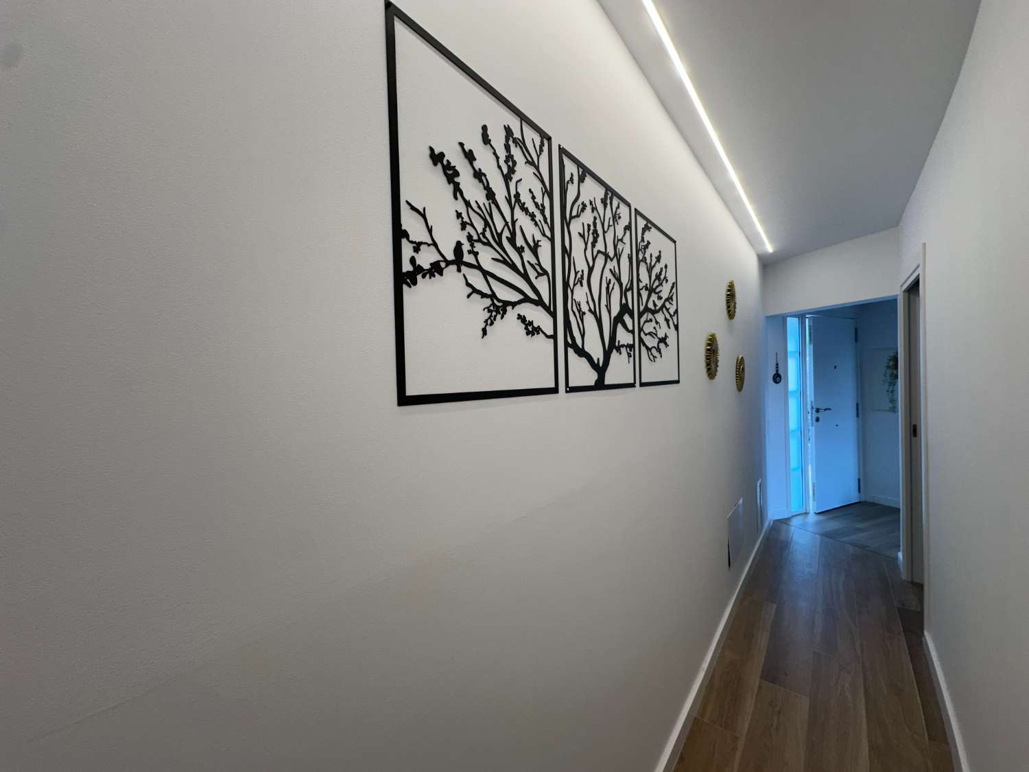 ¡Nueva casa unifamiliar con piscina privada!