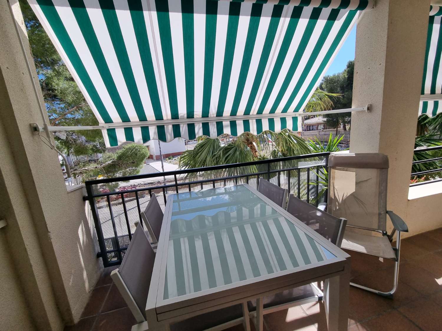 Appartement au cœur de Miami Platja, à seulement 200 mètres de la plage.