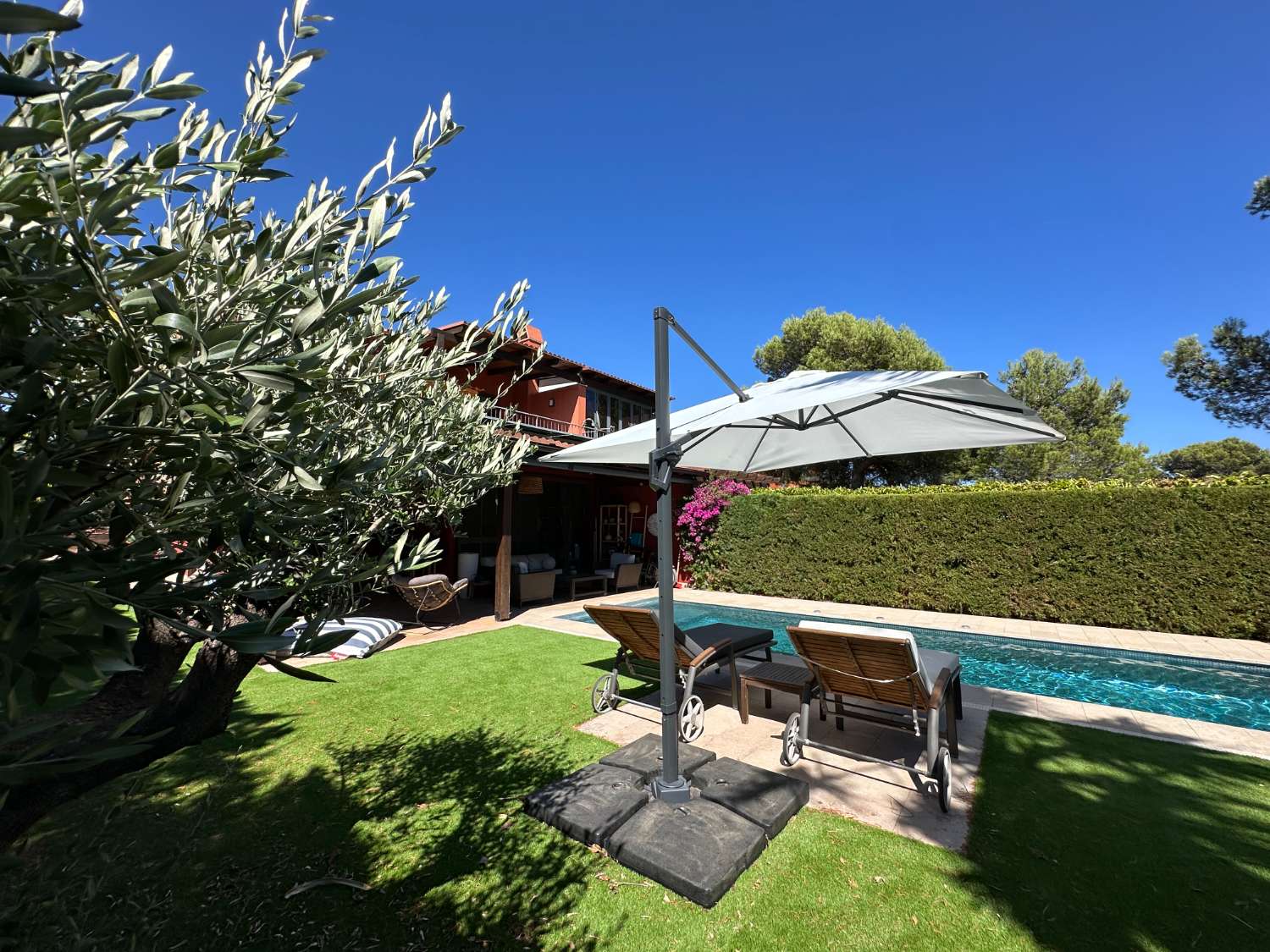 Casa con piscina privada Bonmont Terres Noves