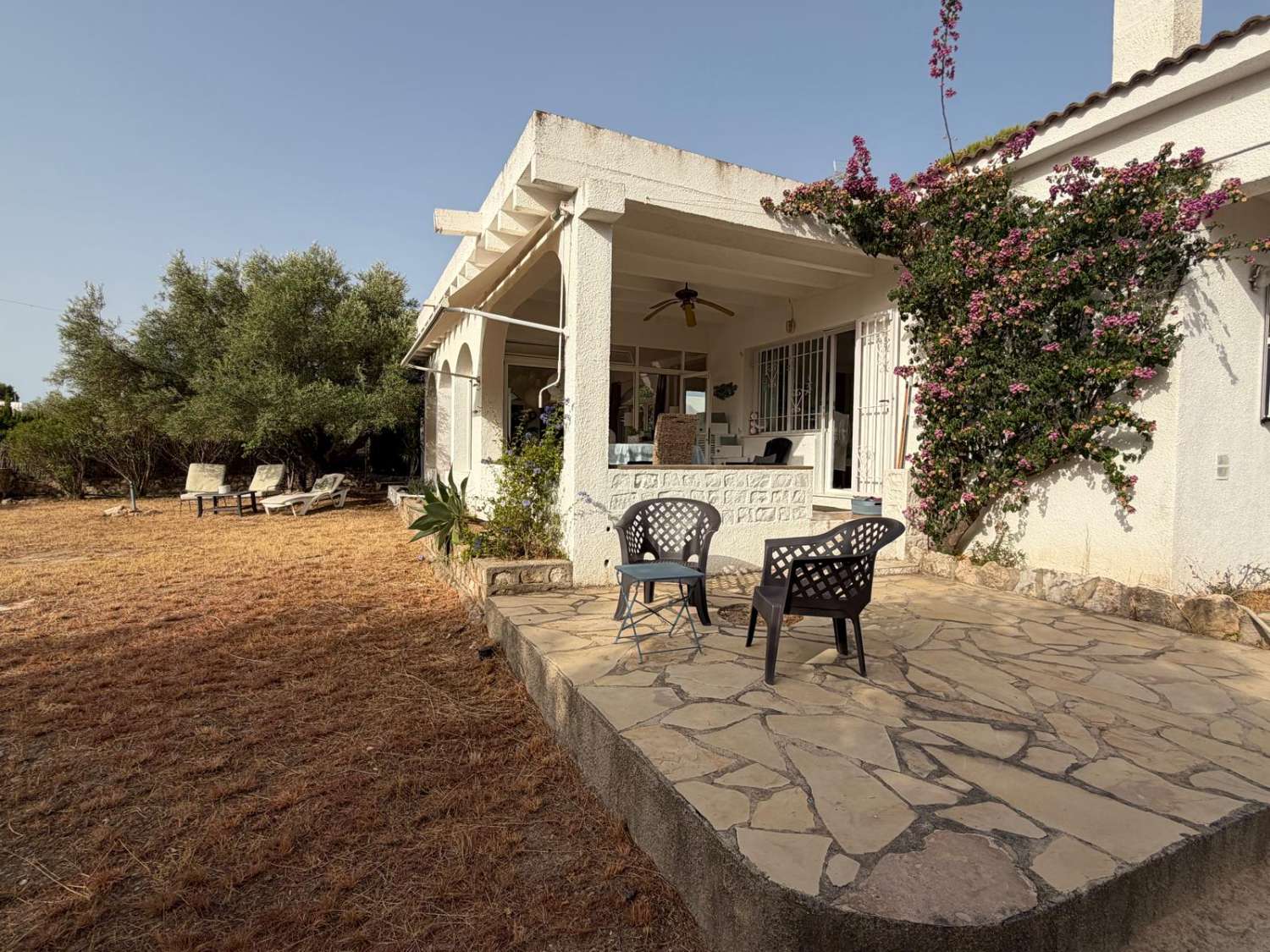 Casa independiente a 200 m del mar