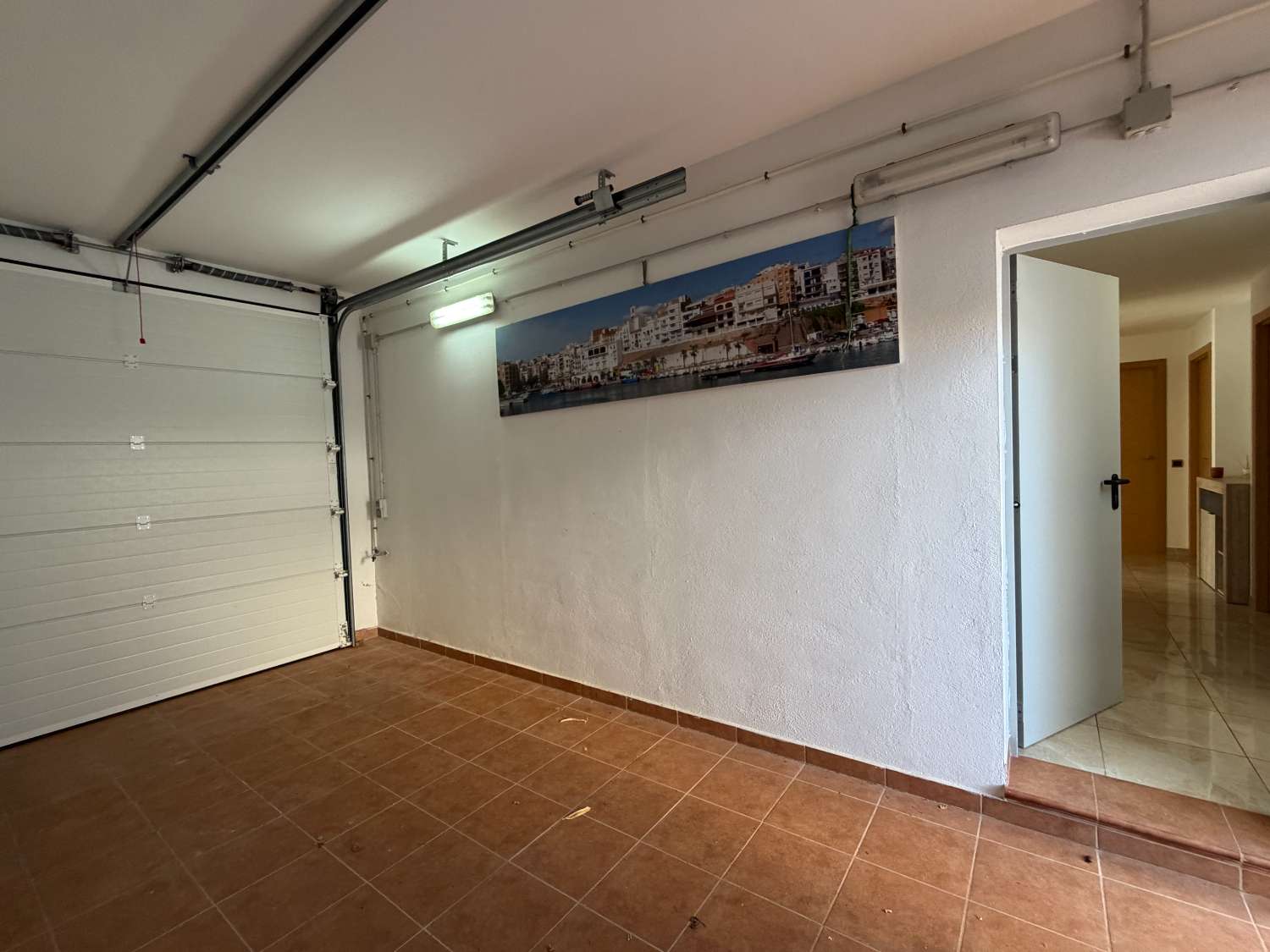 Casa moderna con piscina a 450m de la playa