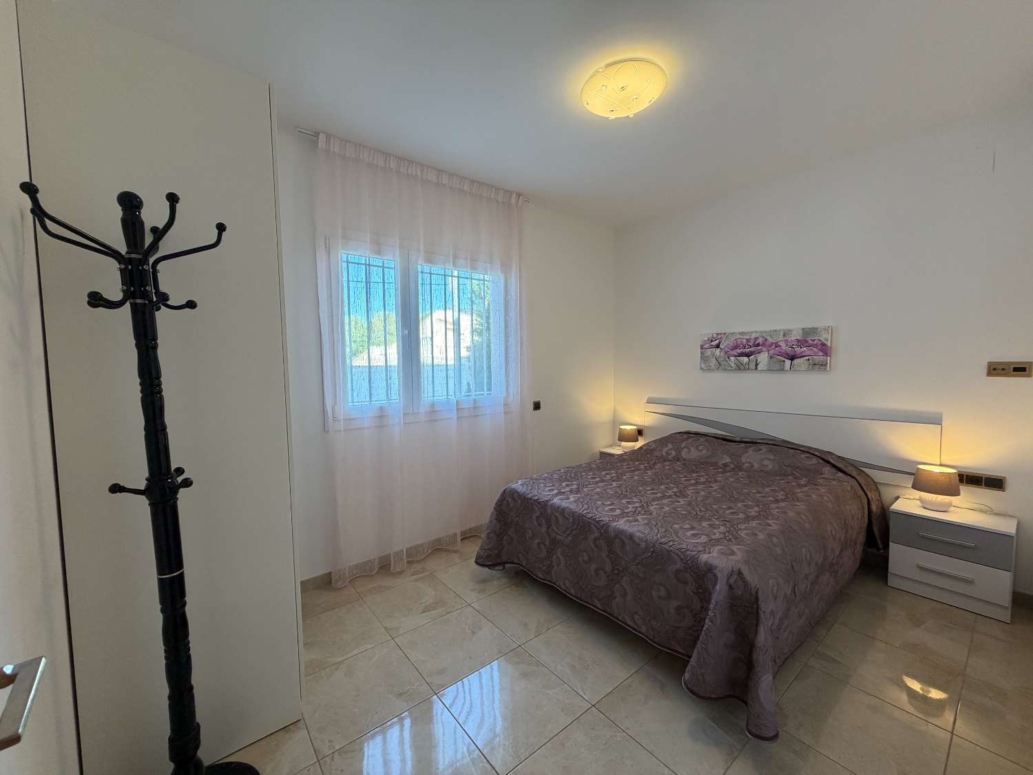 Casa moderna con piscina a 450m de la playa