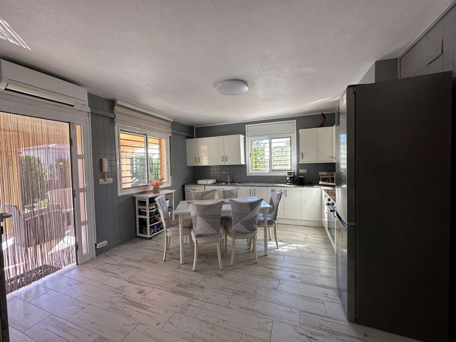 08 Canarias - Villa with private pool in Miami Platja