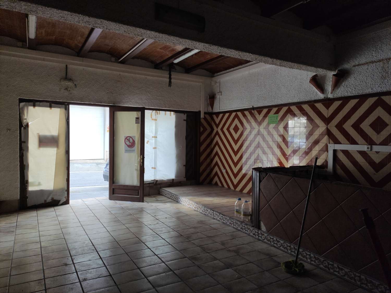 Local en alquiler en el centro de L'Ametlla de Mar