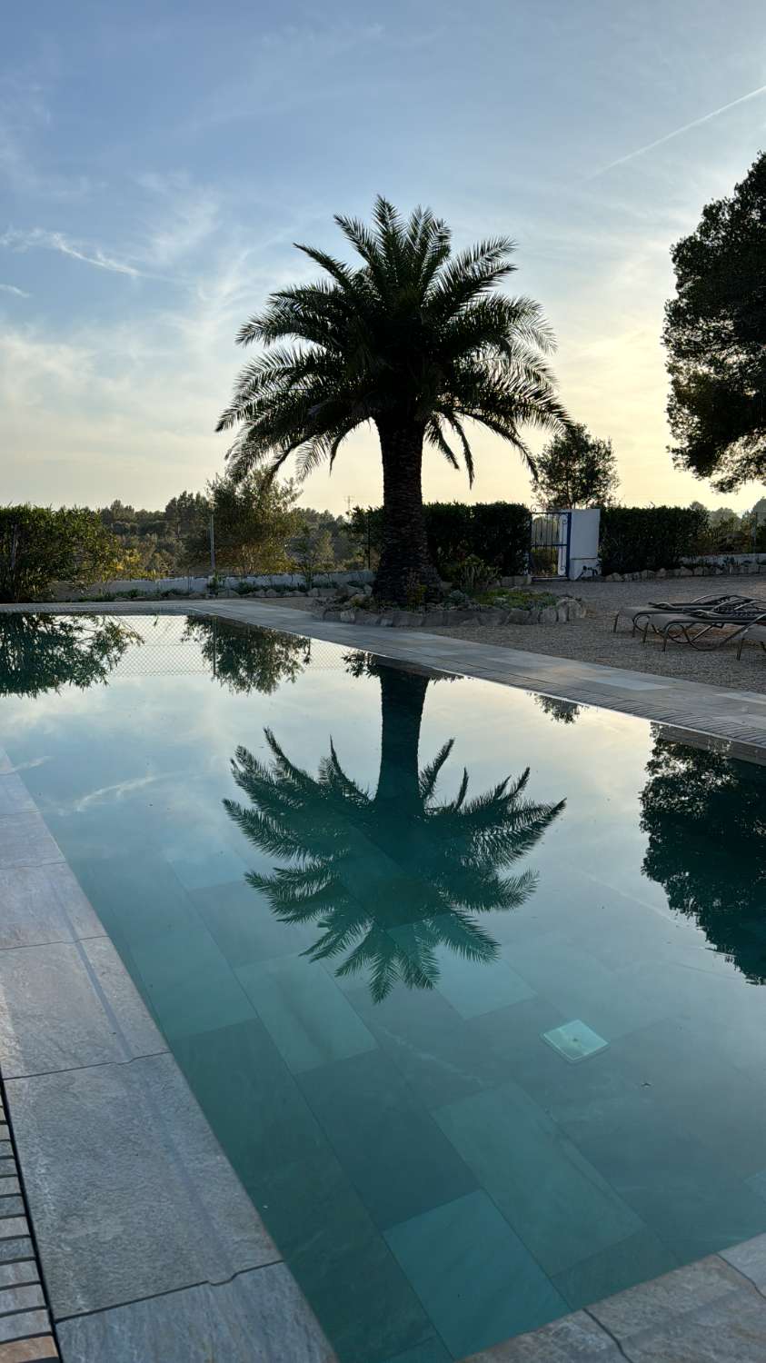 Beautiful house with magnificent mirror pool in Las Tres Calas