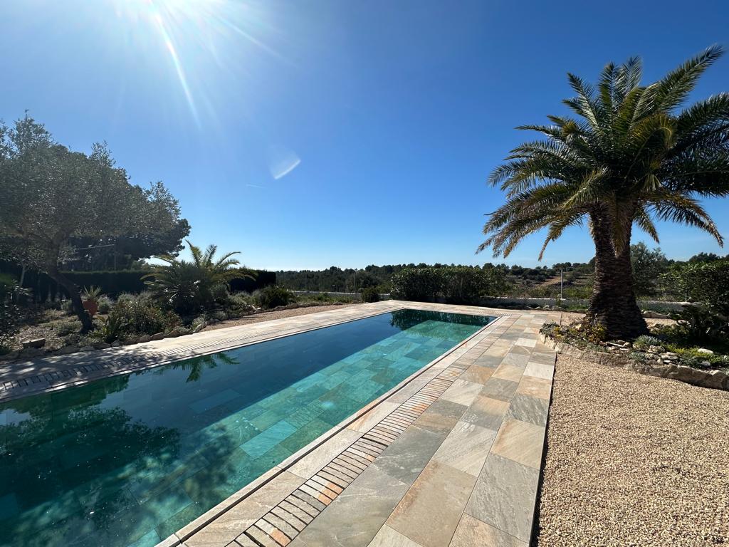 Beautiful house with magnificent mirror pool in Las Tres Calas