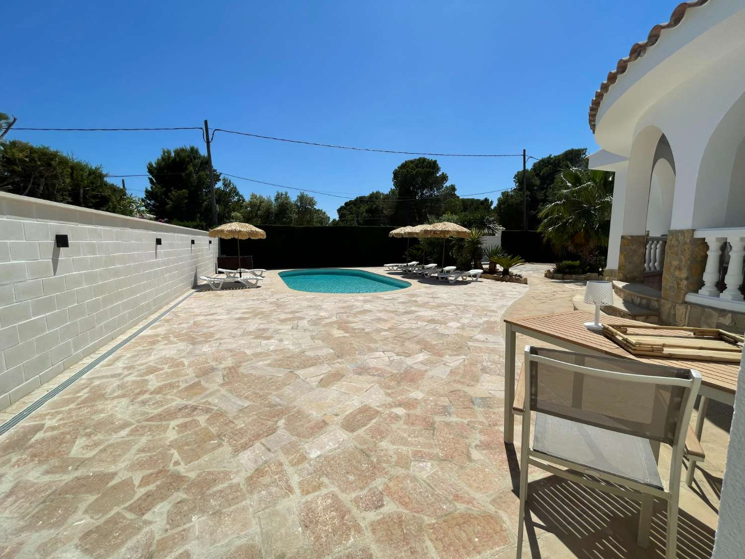 Magnificent villa in Sant Jordi d'Alfama with private pool