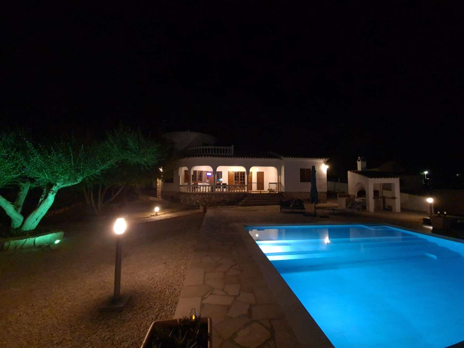 Belle villa avec piscine à Las Tras Calas près de la plage!