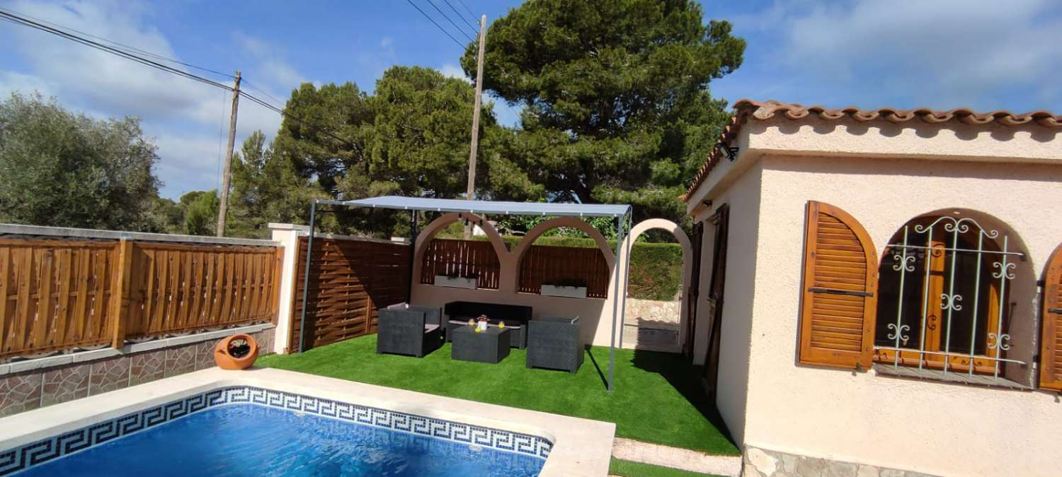 31 Rosa - Bonito chalet con piscina en Las Tres Calas cerca de la playa!