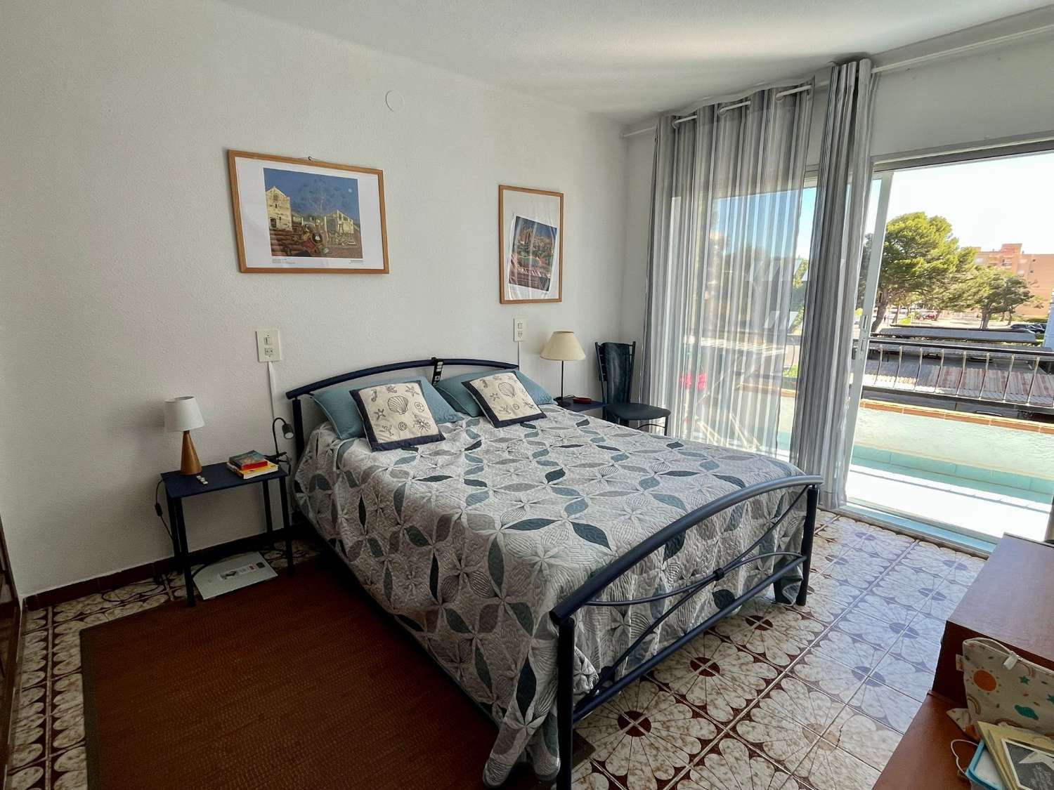 Apartamento con vistas al mar en Miami Platja