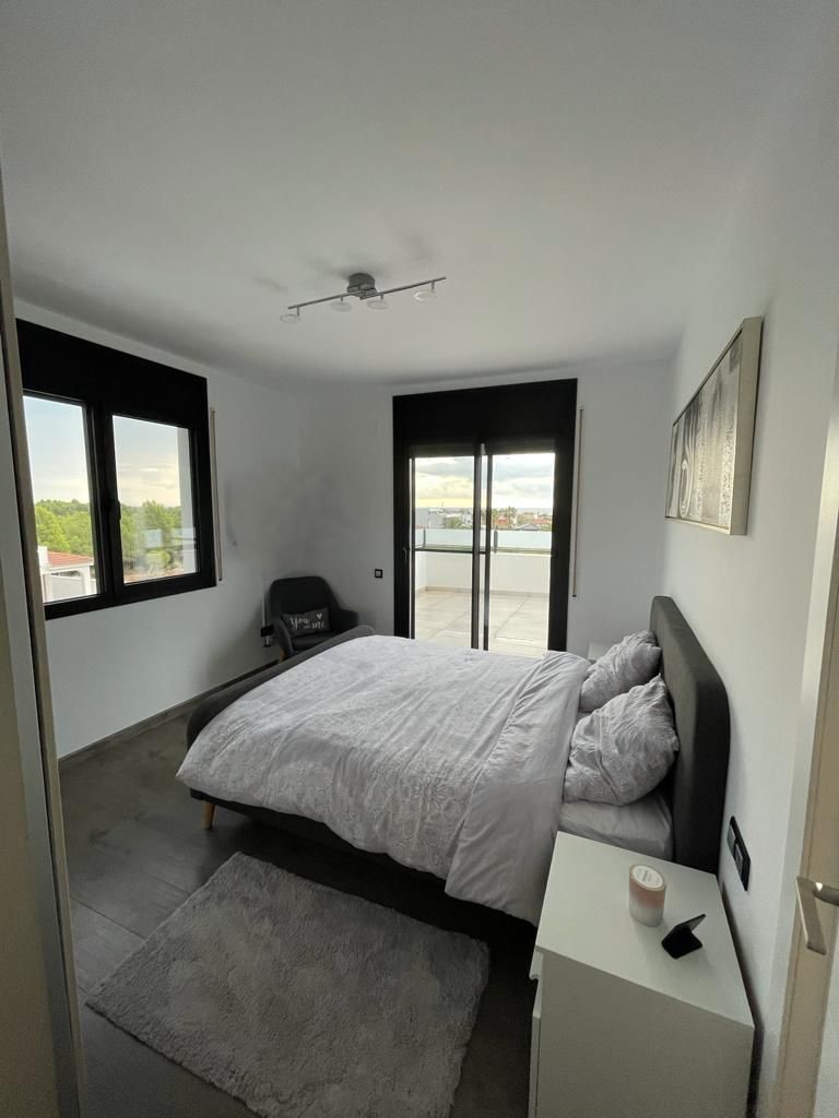 Beautiful modern house with private pool in Las Tras Calas!