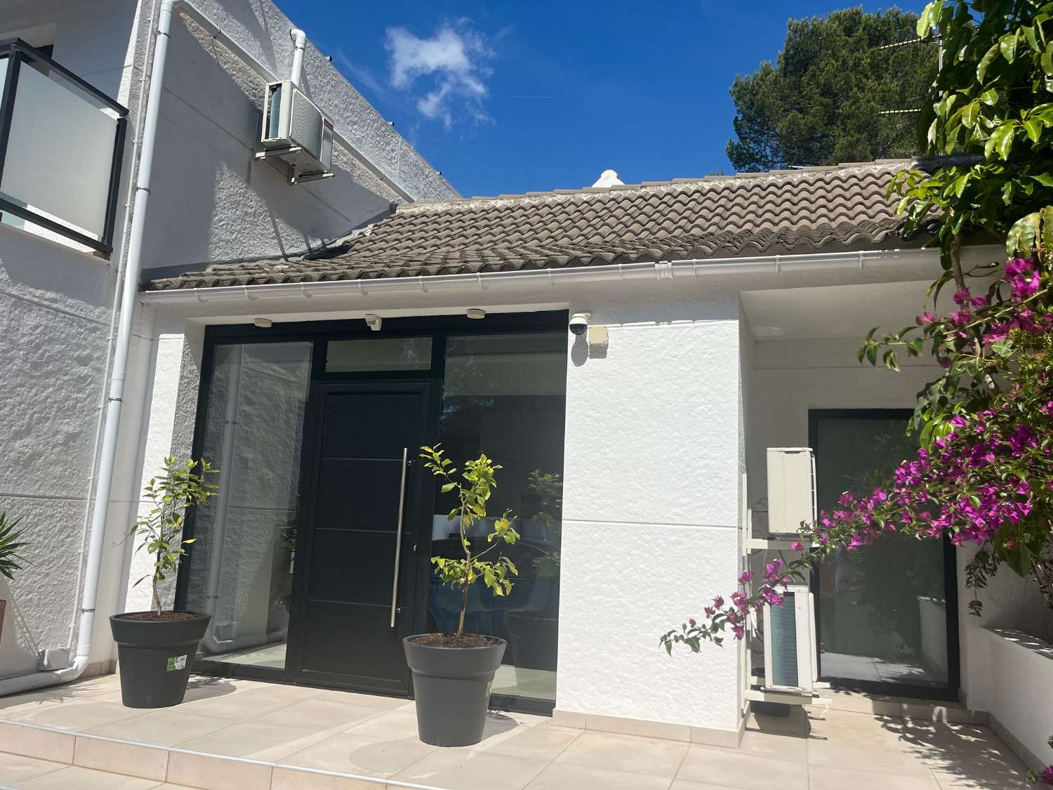 Charming modern villa with pool in Las Tres Calas