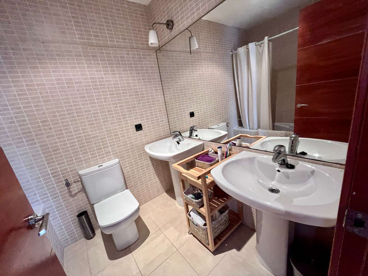 Beautiful semi-detached house with private pool in Las Tras Calas