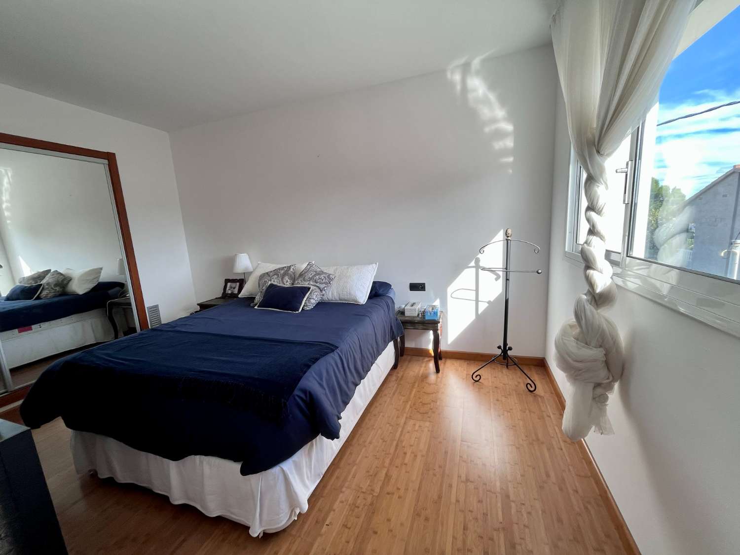 Beautiful semi-detached house with private pool in Las Tras Calas