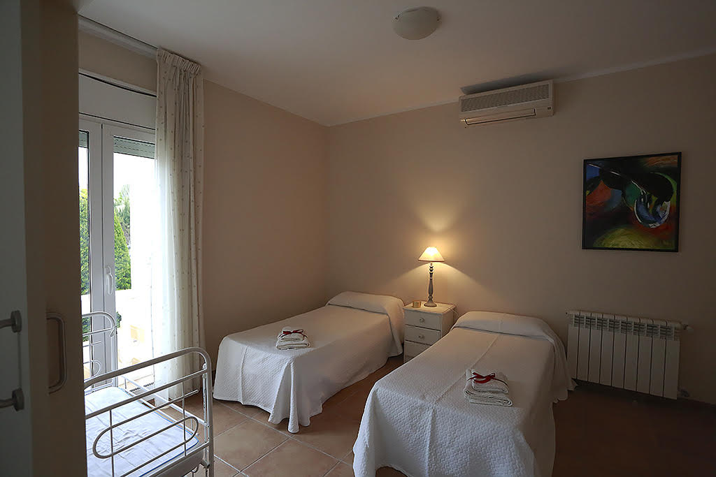 Gran villa con piscina privada en Calafat