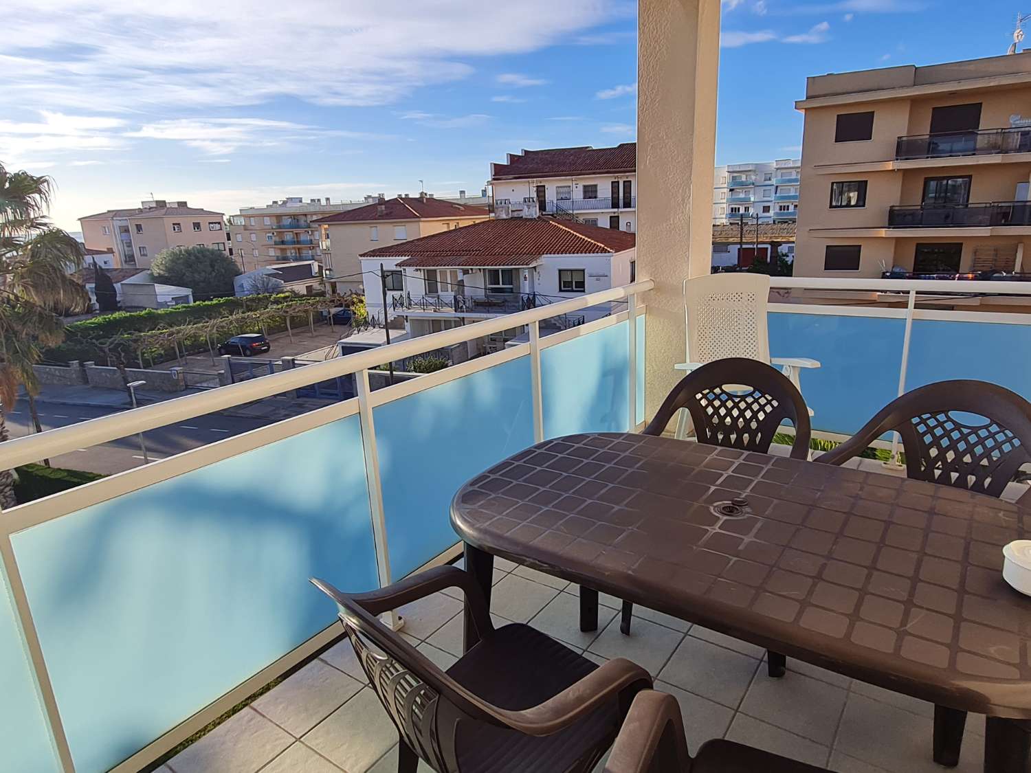 NICE APARTMENT WITH POOL NEAR THE BEACH