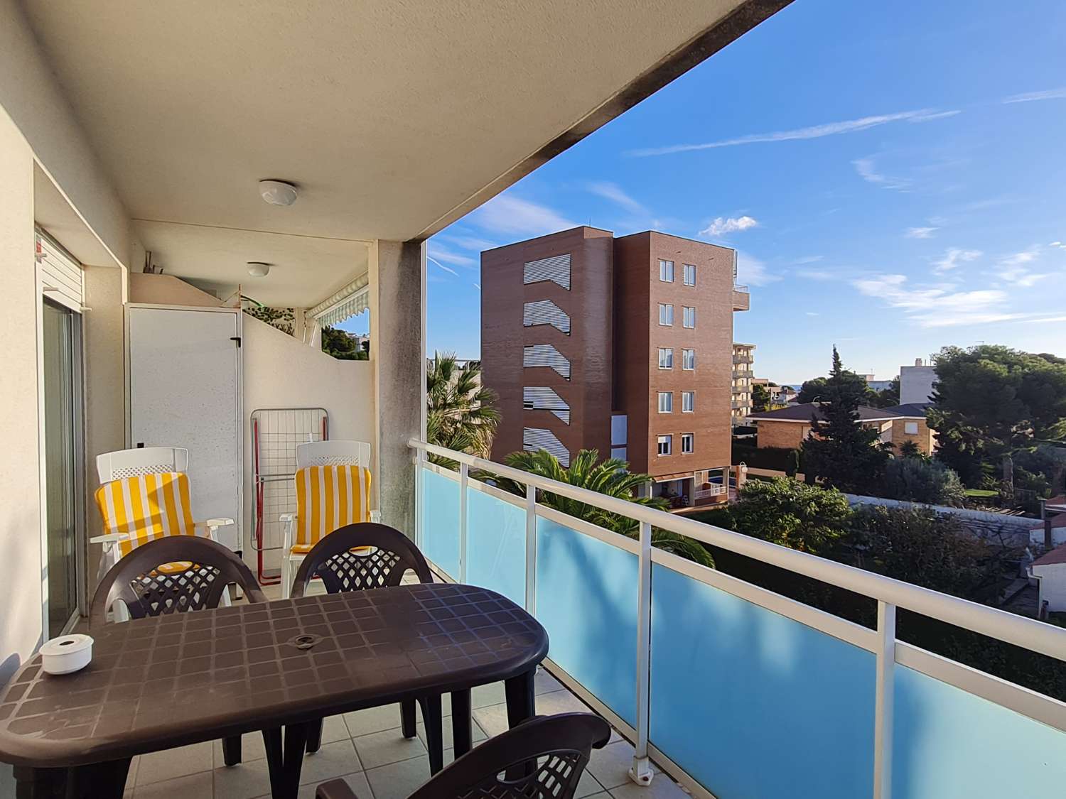 NICE APARTMENT WITH POOL NEAR THE BEACH