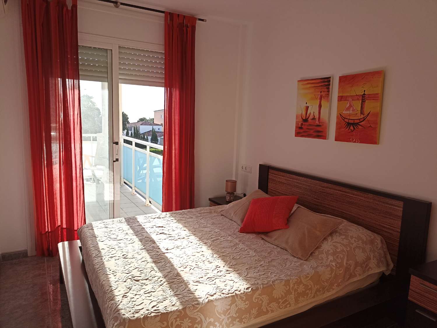NICE APARTMENT WITH POOL NEAR THE BEACH