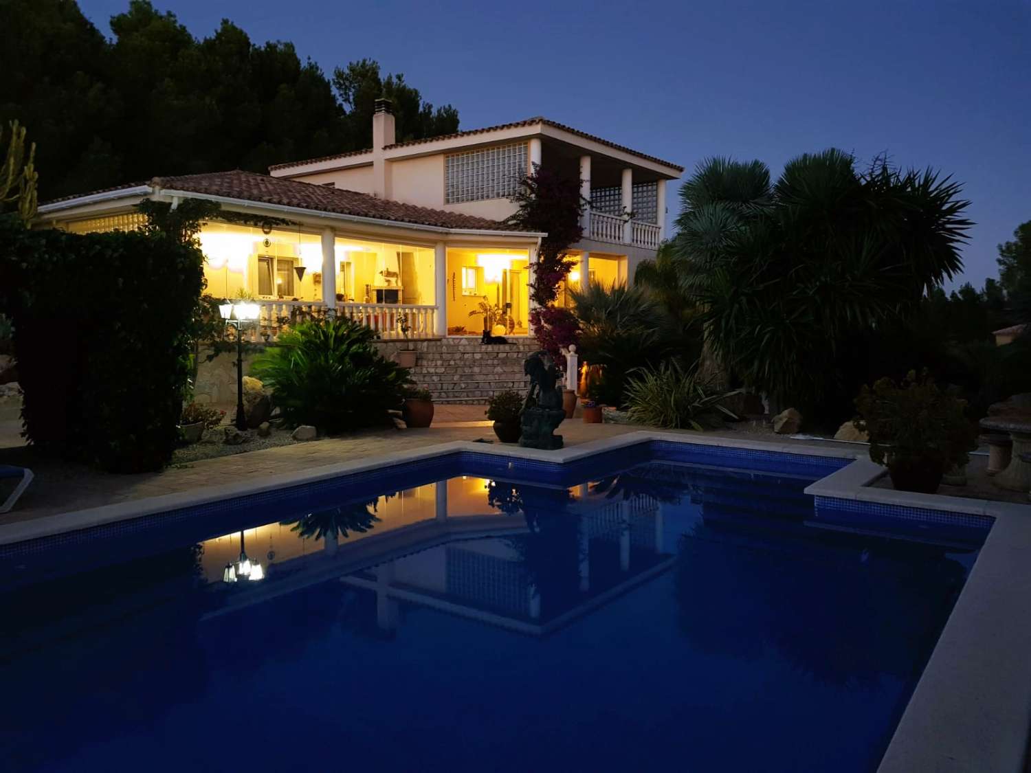 Gran chalet con piscina privada en St Jordi d'Alfama