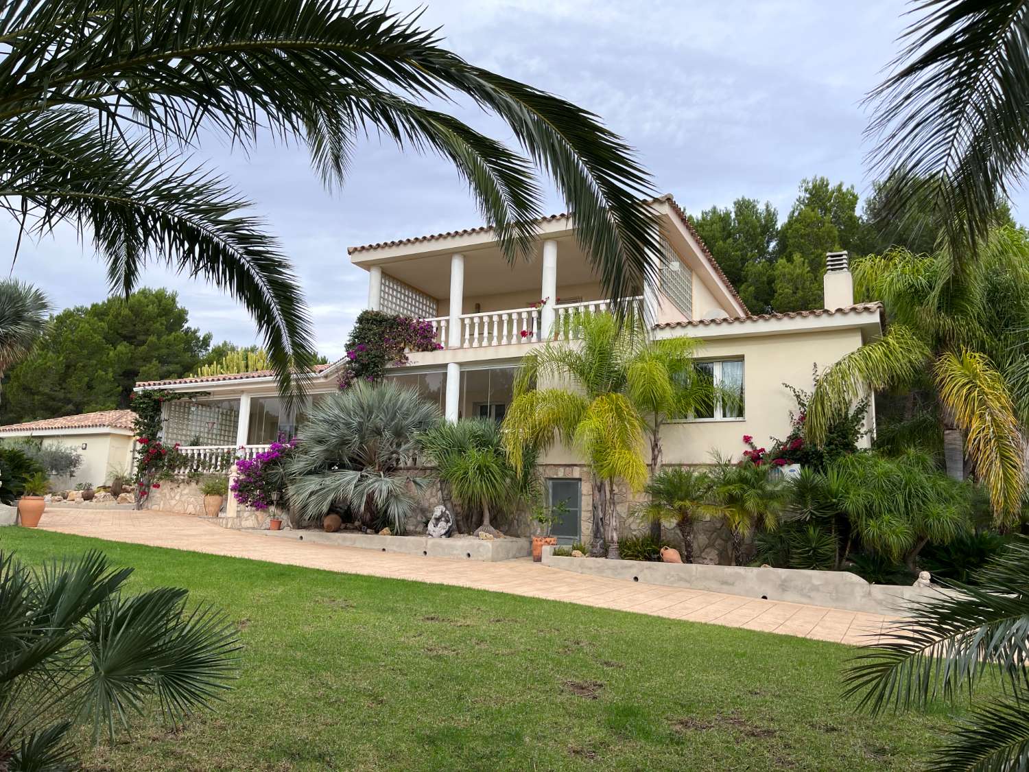 Grande villa avec piscine privée à St Jordi d’Alfama