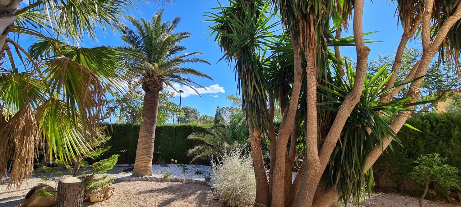 Spectaculaire Villa à vendre à Les Tres Cales