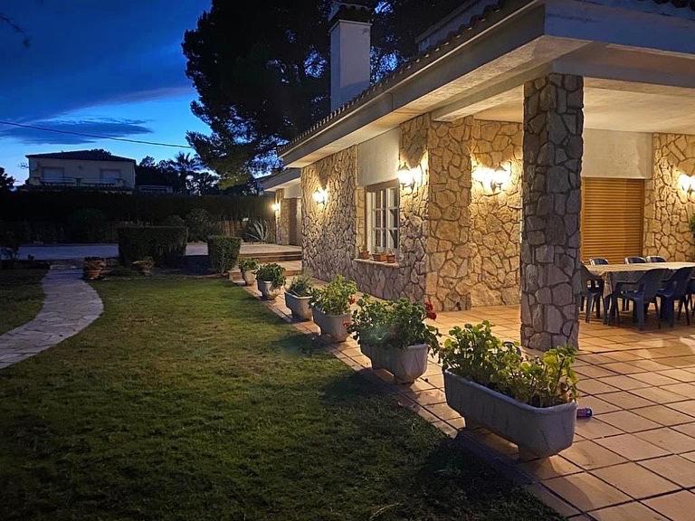 Villa for sale in Les Tres Cales (L'Ametlla de Mar)