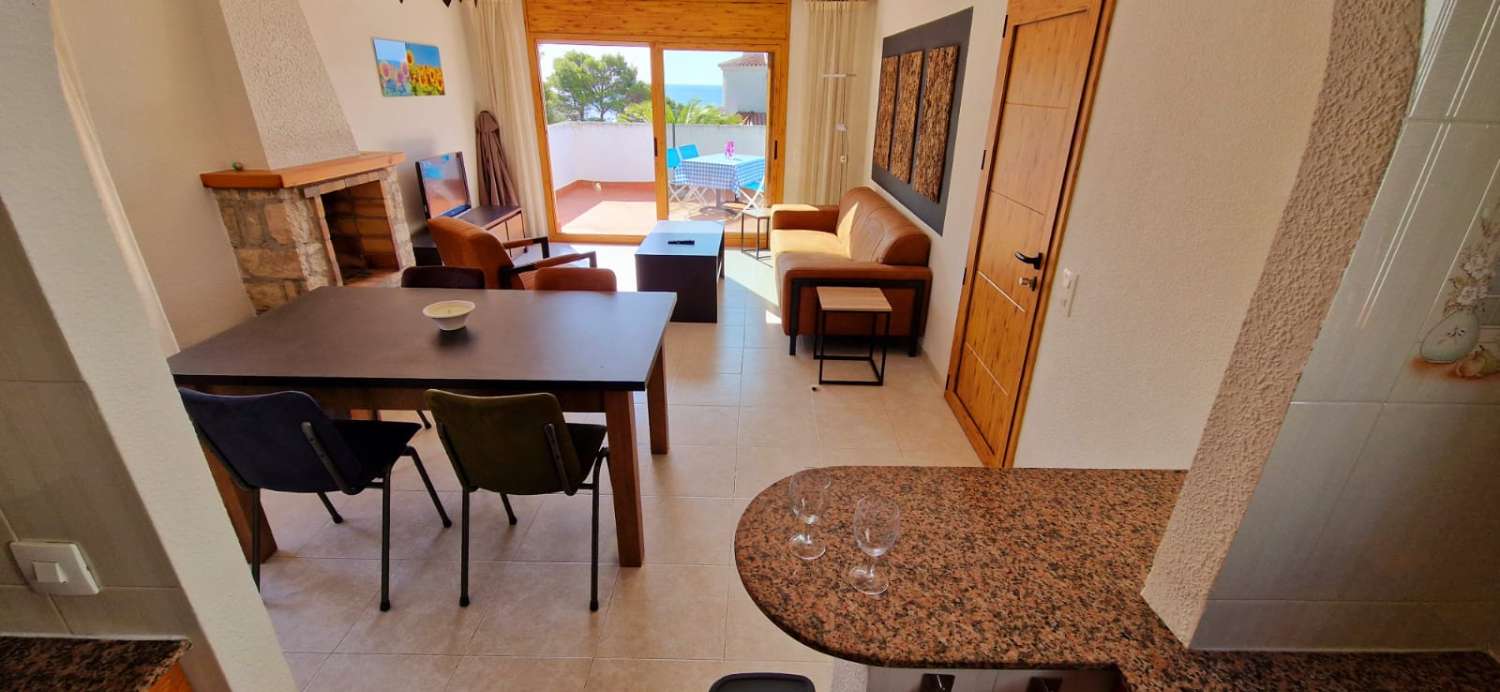 19 Laguna 2 - Espléndido atico en una urbanización residencial, tiendas y restaurantes cerca y cerca de la playa.