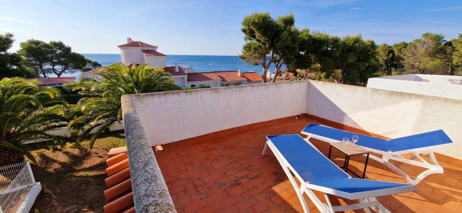 19 Laguna 2 - Espléndido atico en una urbanización residencial, tiendas y restaurantes cerca y cerca de la playa.