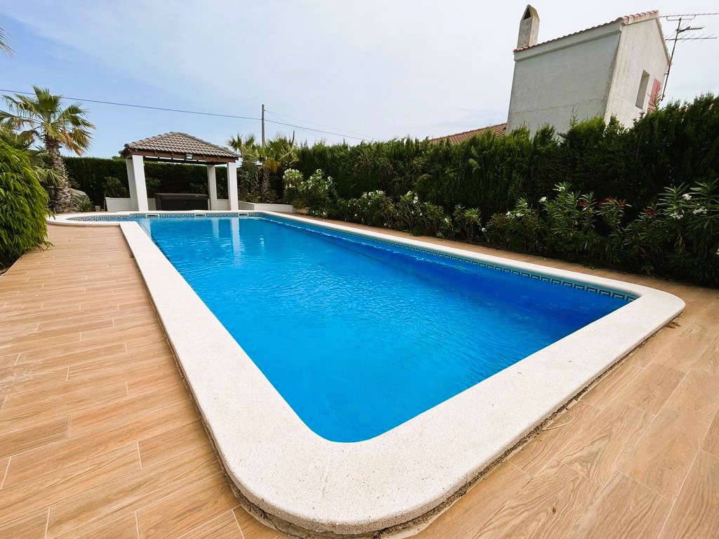 Gran casa moderna con vistas al mar y gran piscina privada!