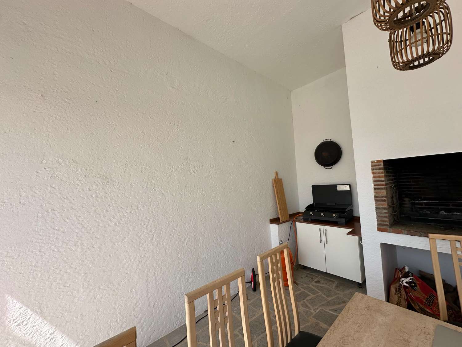 Grande maison moderne avec vue mer et grande piscine privée !