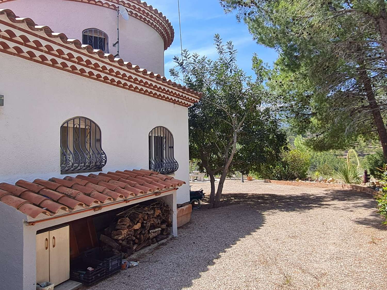 Rare, belle maison avec vue imprenable sur la montagne