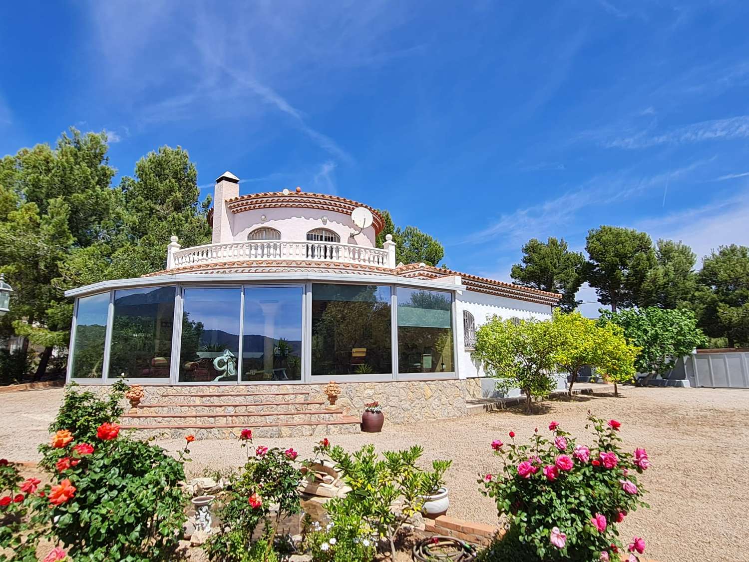 Rare, belle maison avec vue imprenable sur la montagne