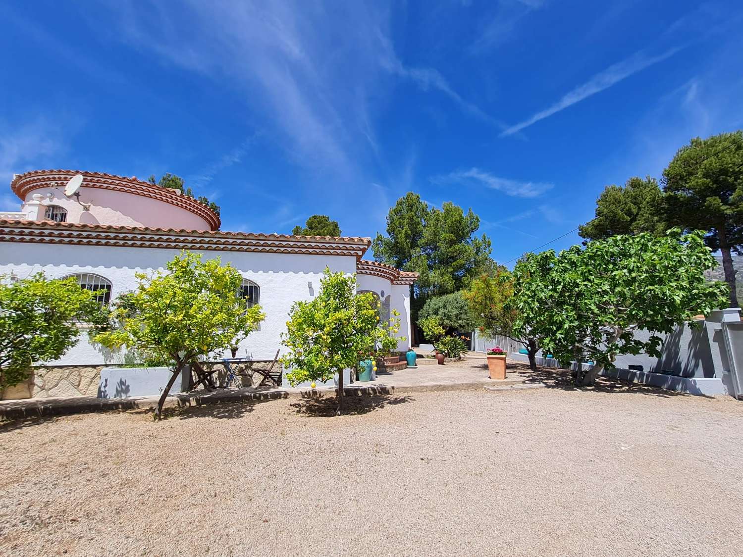 Rare, belle maison avec vue imprenable sur la montagne