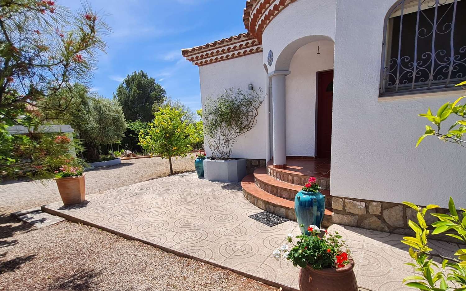 Rare, belle maison avec vue imprenable sur la montagne