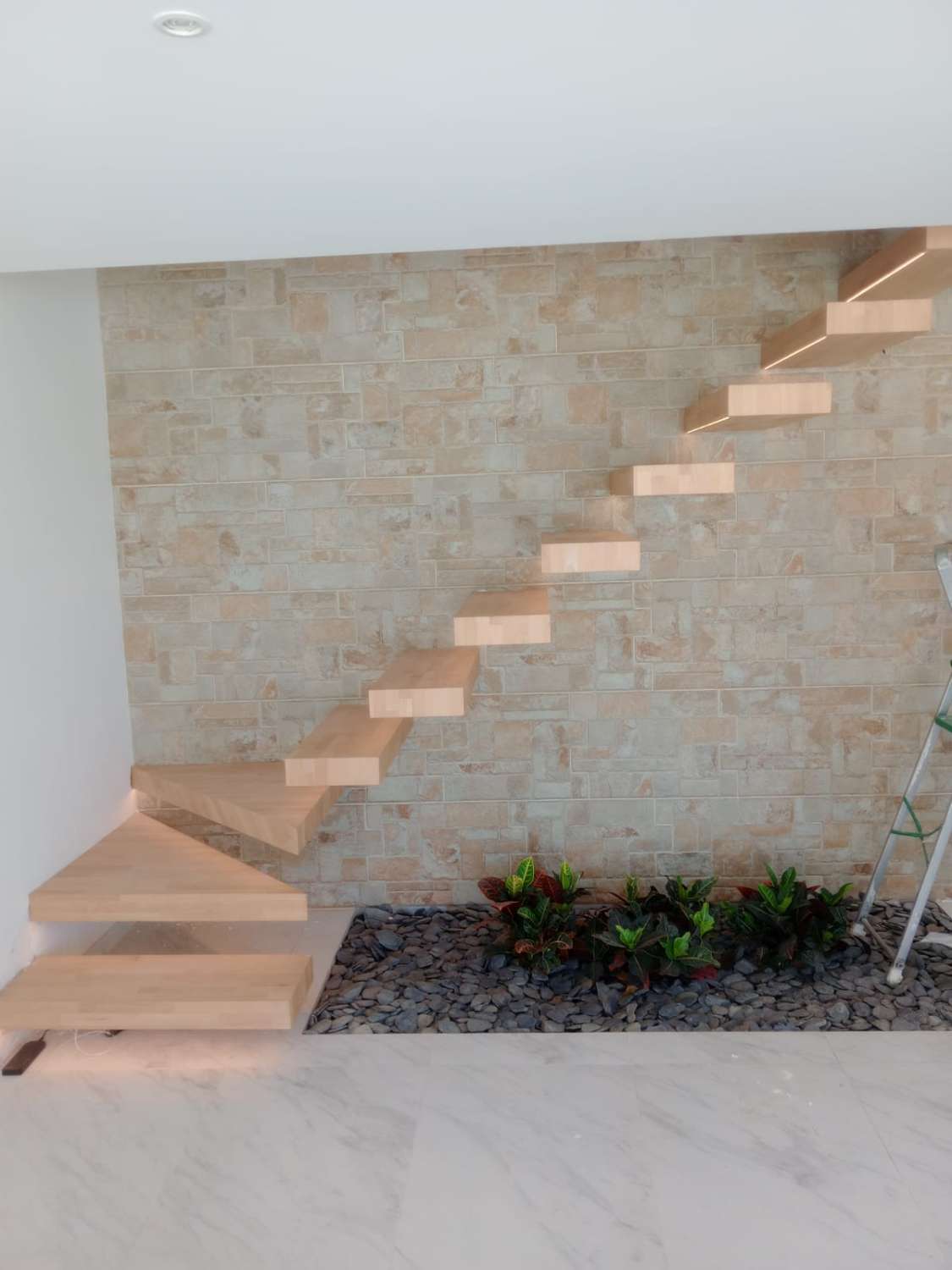 Moderna casa unifamiliar con piscina privada