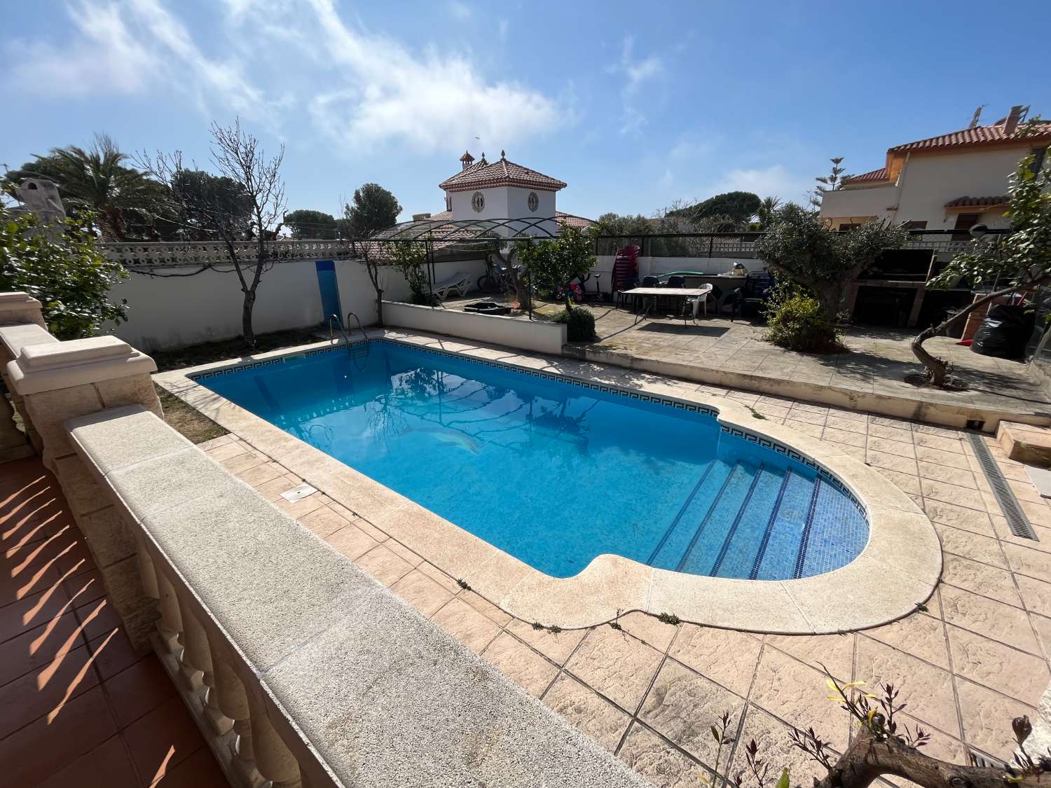 Very large villa with pool in Miami Platja