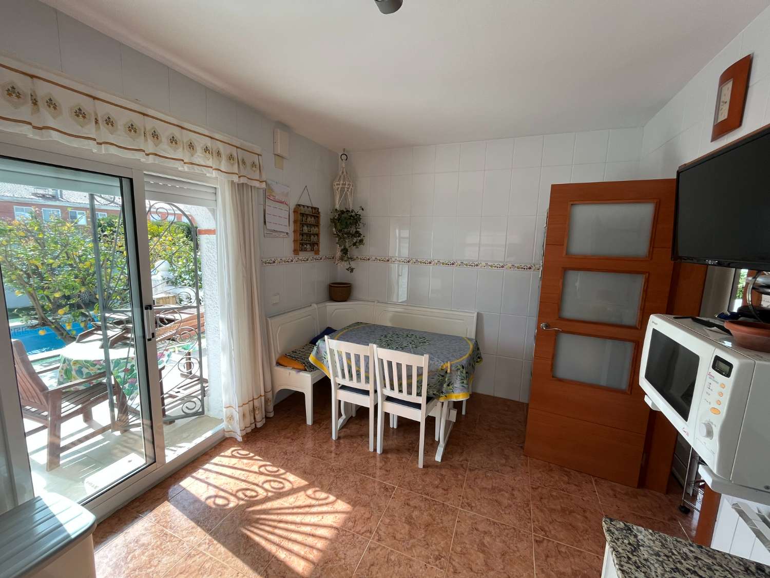 Superb semi-detached house in Miami Platja 300 meters from the coves!