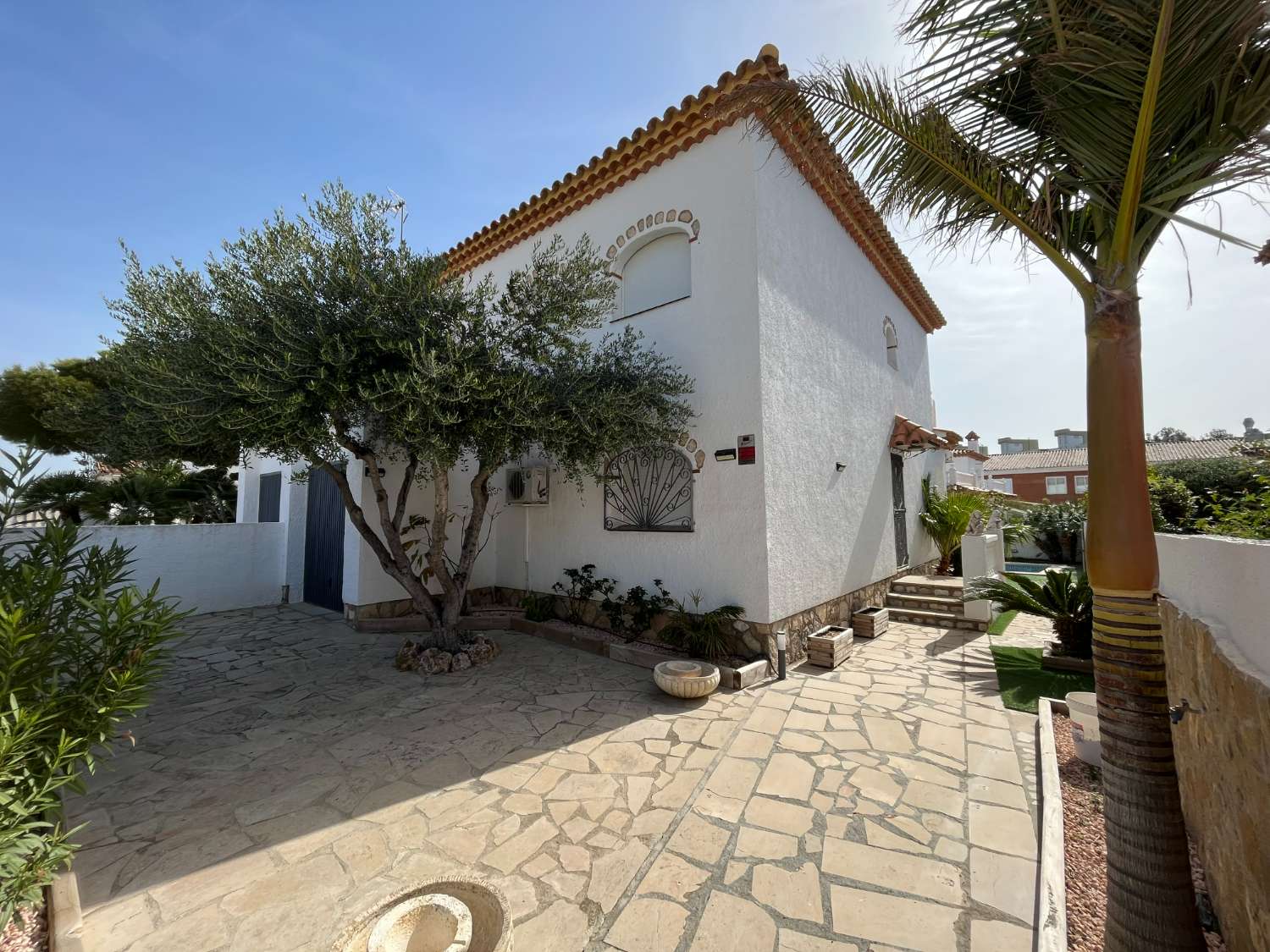 Magnificent townhouse in Miami Platja 300 meters from the coves!