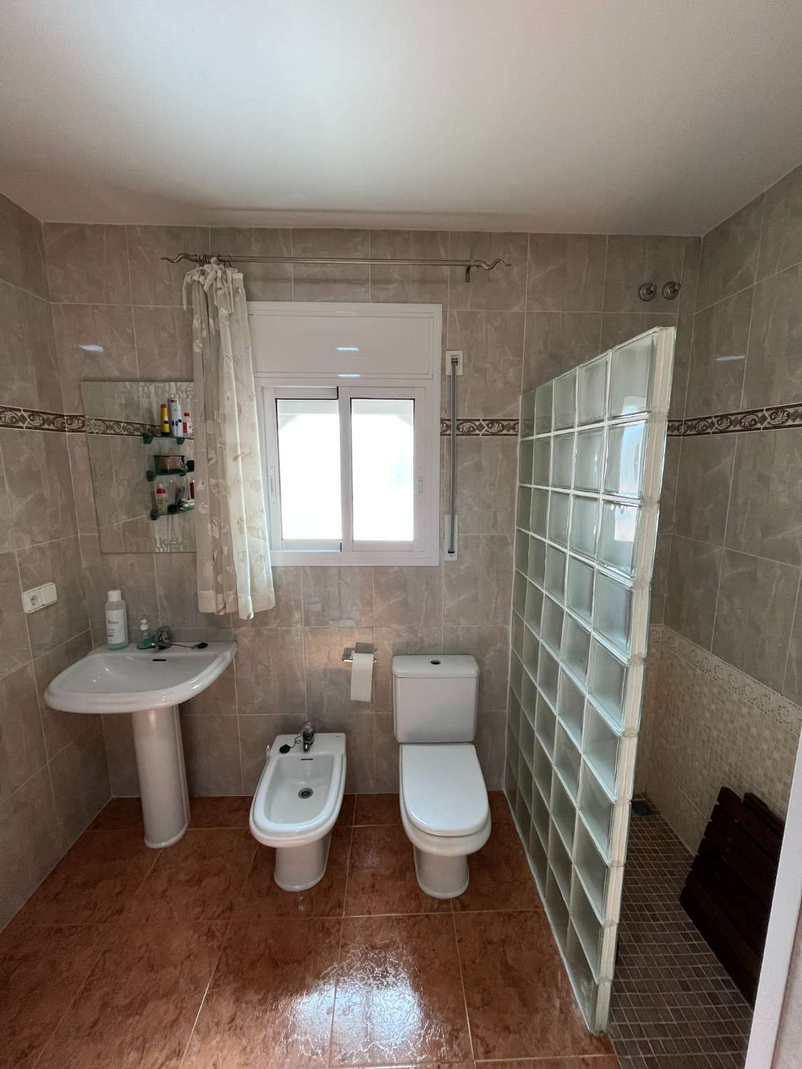 Magnificent townhouse in Miami Platja 300 meters from the coves!