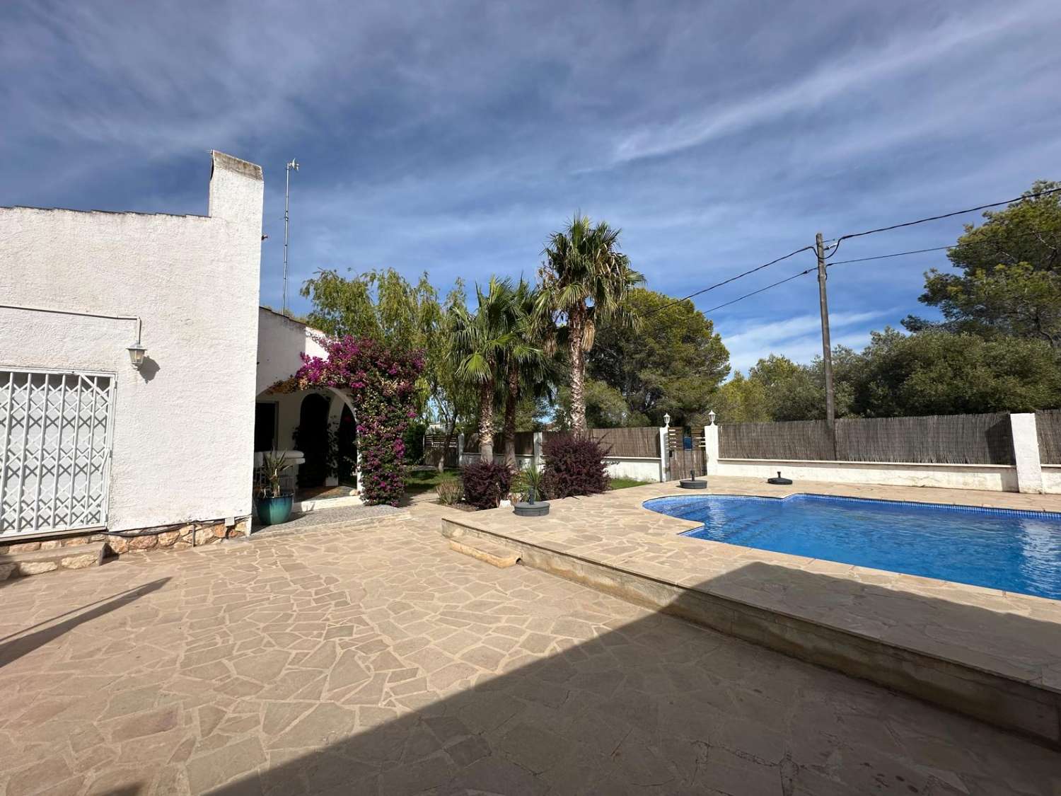 02 Athenais - Ferienhaus mit privatem Pool für 6 Personen